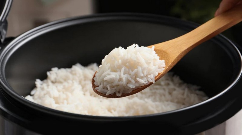 Electrolux Rice Cooker (833 W, 1.8 L, White) E2RC1-320W
